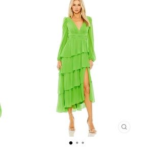 Size 12 Mac Duggal tiered dress